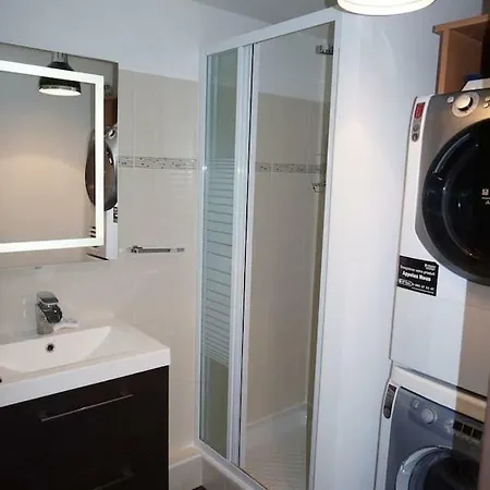 Ferienwohnung F1 De 36M2 Avec Terrasse Et Parking Privatif. La Roquette-sur-Siagne Exterior foto