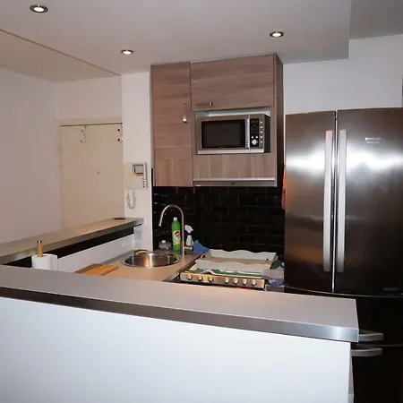 Ferienwohnung F1 De 36M2 Avec Terrasse Et Parking Privatif. La Roquette-sur-Siagne Exterior foto